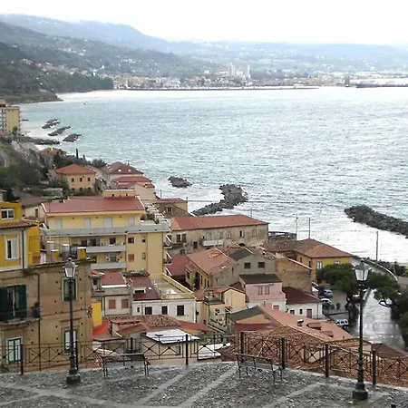 Giardino Mediterraneo *